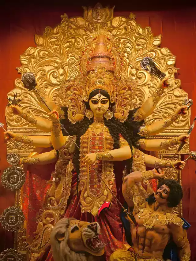 🌼 Navratri 2025: 10 Divine Moments to Celebrate This Festival